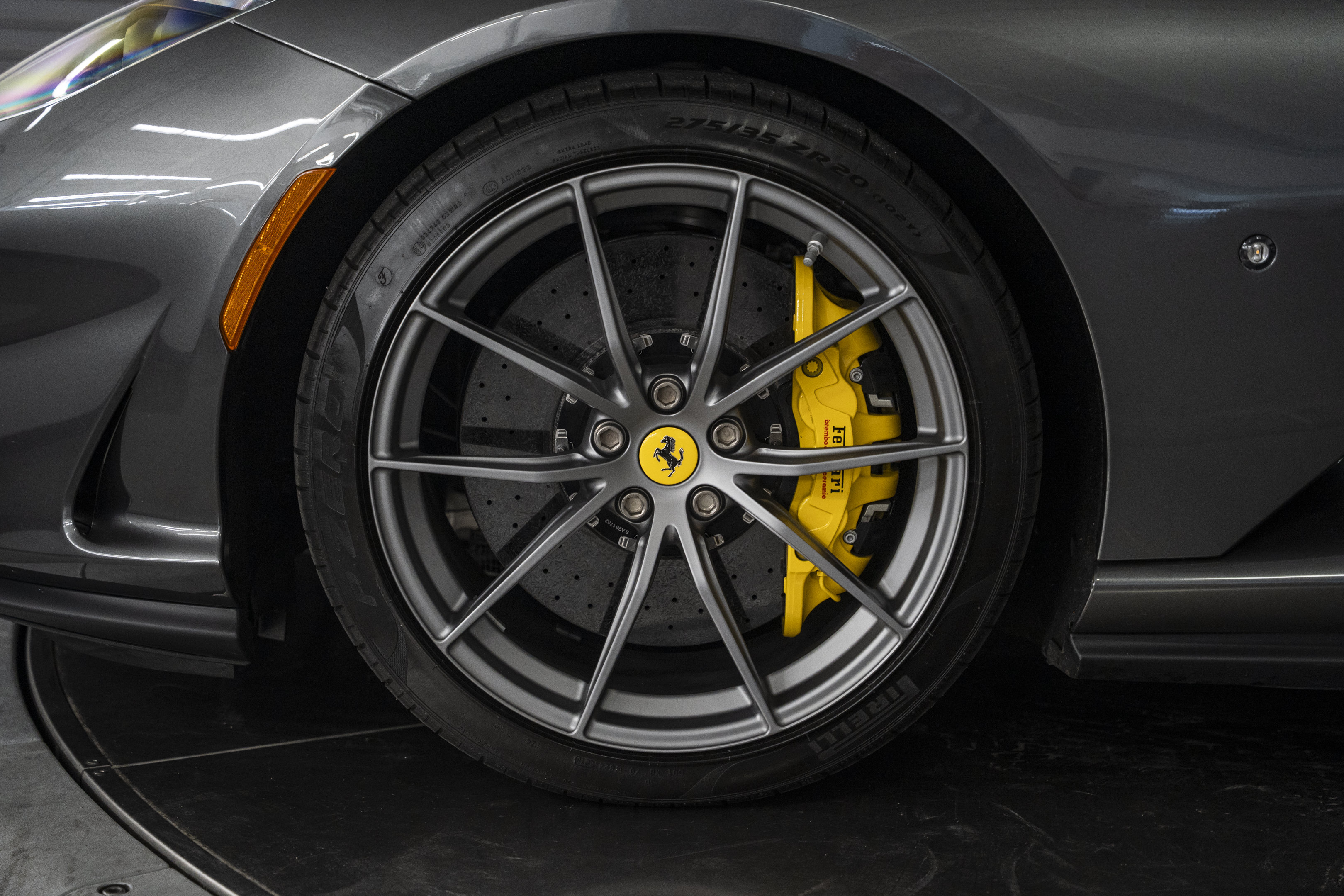Used 2019 Ferrari 812 Superfast RWD image 14