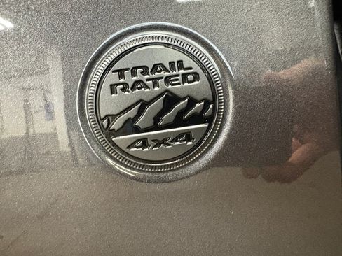 Used 2022 Jeep Wrangler Sport AWD/4WD image 25
