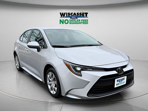 Used 2024 Toyota Corolla LE FWD image 19