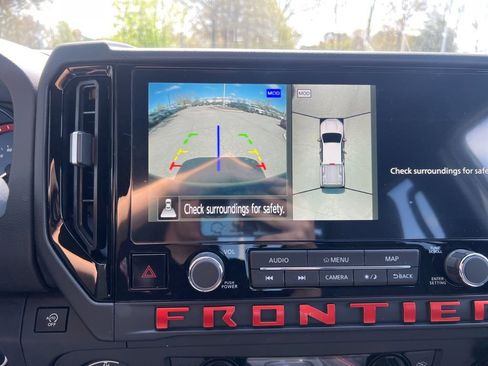 New 2025 Nissan Frontier PRO-4X w/ Pro Premium Package image 11