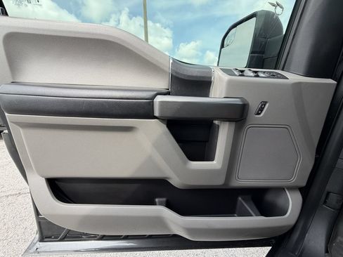 Used 2020 Ford F150 XLT RWD image 20