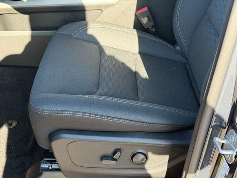 New 2026 RAM 1500 Big Horn AWD/4WD image 8