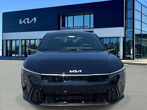 New 2026 Kia K4 GT-Line FWD image 2