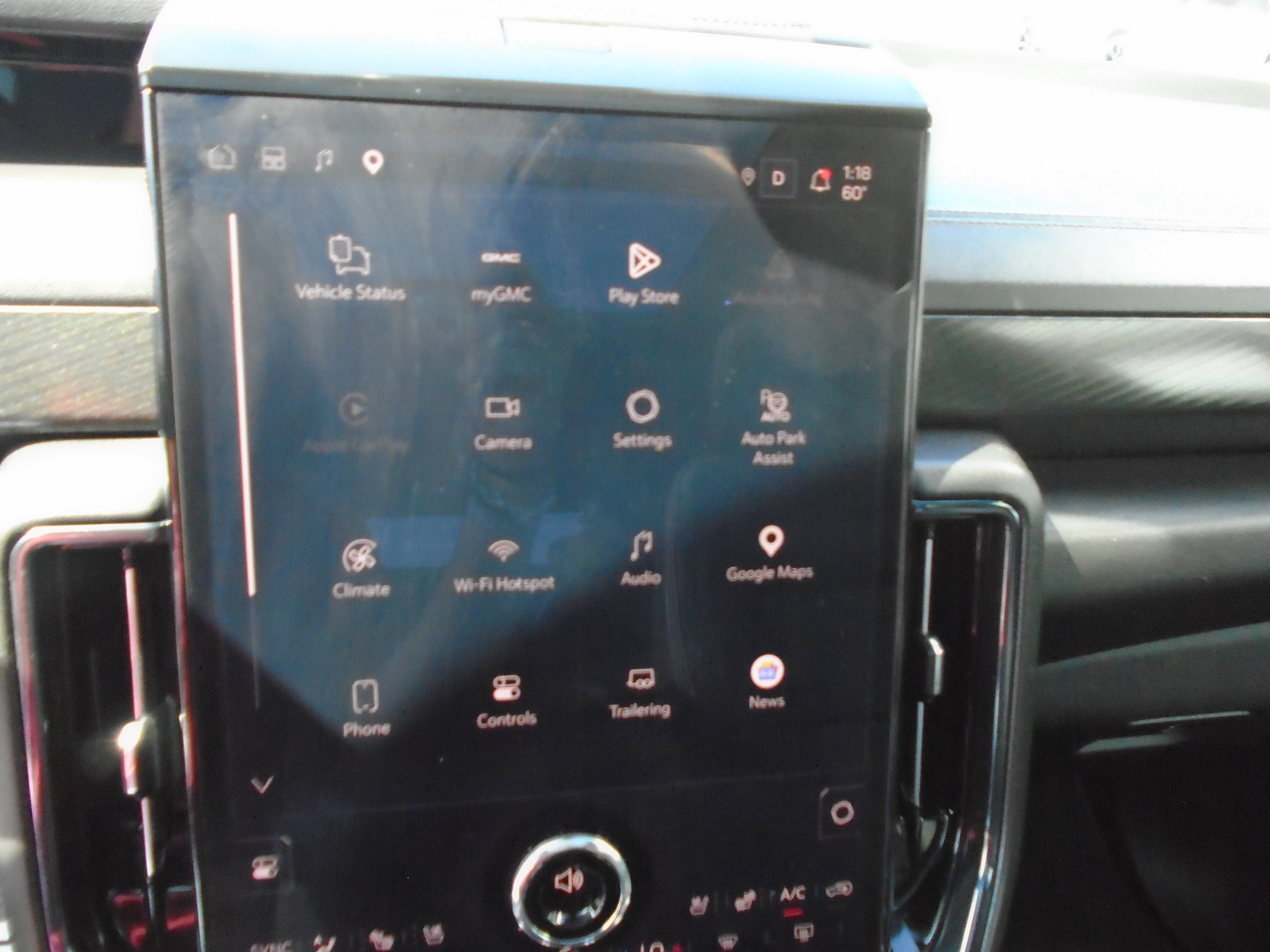 Used 2025 GMC Yukon AT4 AWD/4WD image 66
