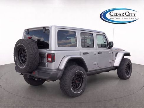 Used 2019 Jeep Wrangler Unlimited Rubicon AWD/4WD image 4