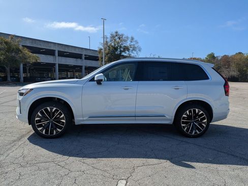 New 2026 Volvo XC90 B6 Ultra w/ Protection Package AWD/4WD image 3
