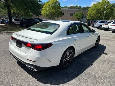 Used 2024 Mercedes-Benz E 350 4MATIC Sedan image 5