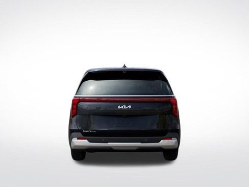 New 2026 Kia Carnival EX FWD image 5