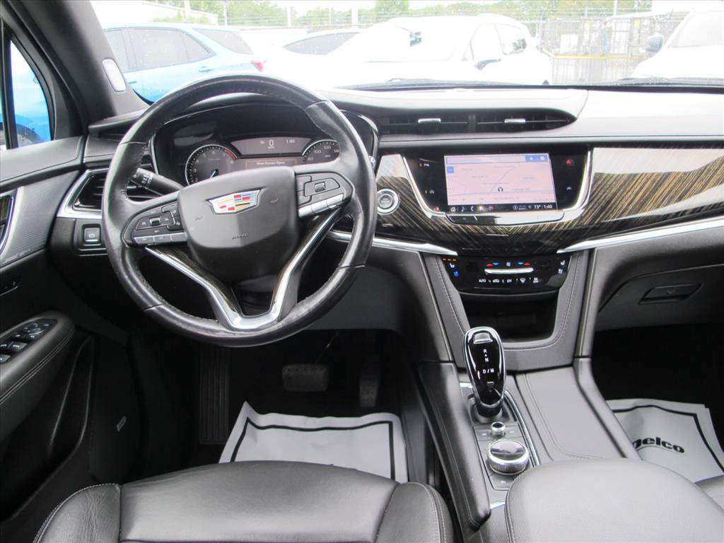 Used 2023 Cadillac XT6 Premium Luxury FWD image 21