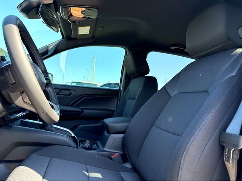 New 2026 Chevrolet Colorado W/T w/ Advanced Trailering Package AWD/4WD image 15