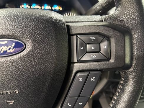Used 2016 Ford F150 XLT w/ Equipment Group 302A Luxury AWD/4WD image 40