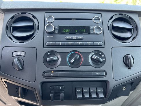 Used 2010 Ford F350 XL AWD/4WD image 11