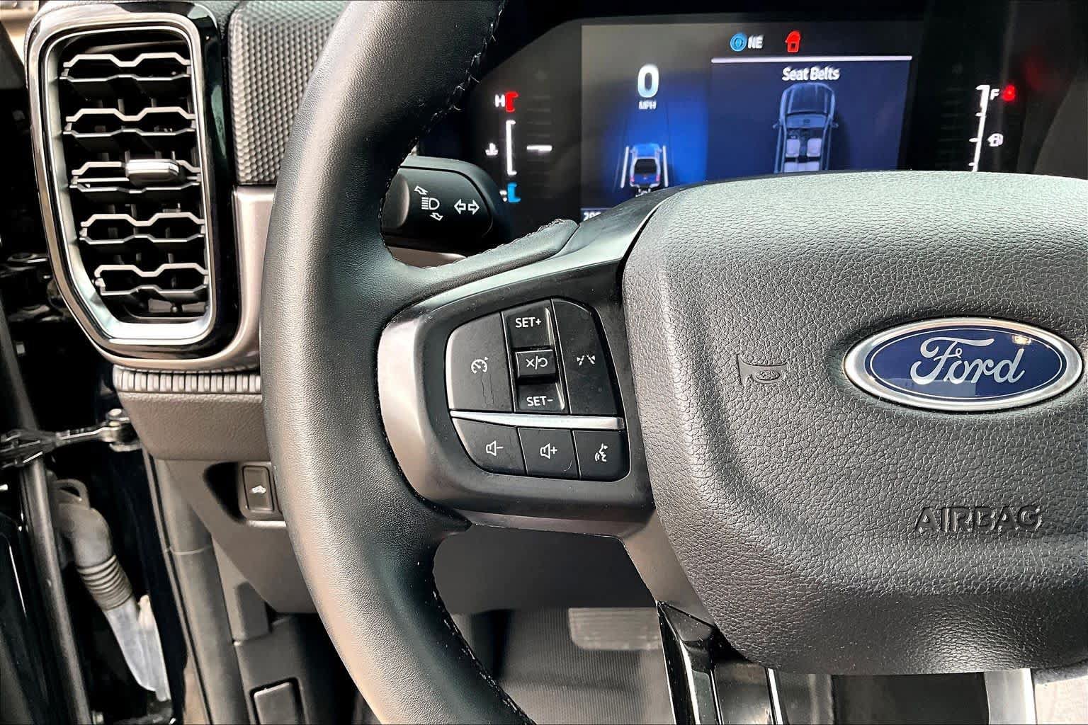 Used 2024 Ford Ranger XLT w/ FX4 Off-Road Package AWD/4WD image 27