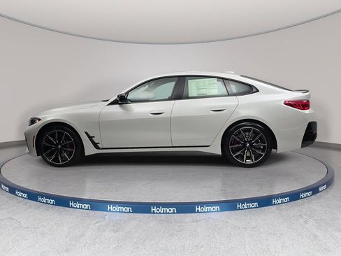 New 2026 BMW 440i xDrive w/ Premium Package AWD/4WD image 8