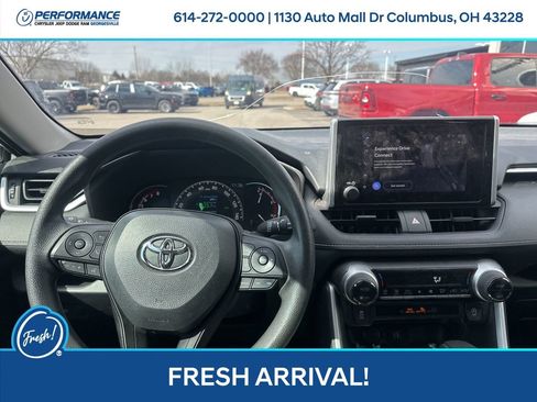 Used 2024 Toyota RAV4 XLE image 25