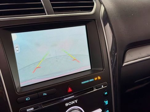 Used 2018 Ford Explorer Sport w/ Equipment Group 401A image 18