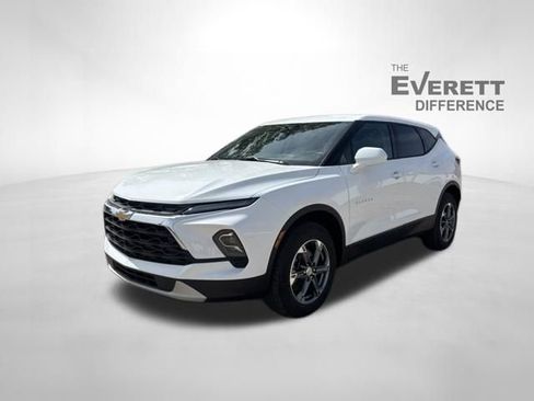 New 2026 Chevrolet Blazer LT FWD image 3