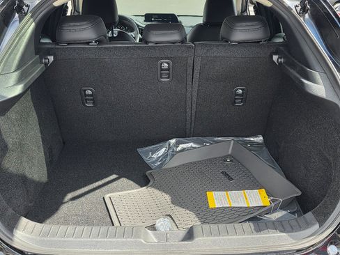 New 2025 MAZDA CX-30 AWD 2.5 S w/ Preferred Package image 4