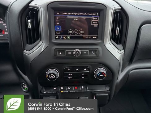 Used 2023 Chevrolet Silverado 1500 Custom w/ Rally Edition image 9