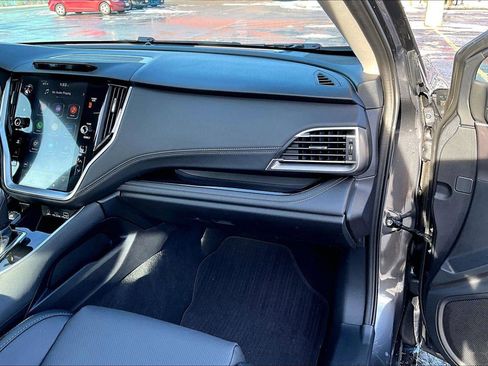 Used 2025 Subaru Legacy Limited image 17