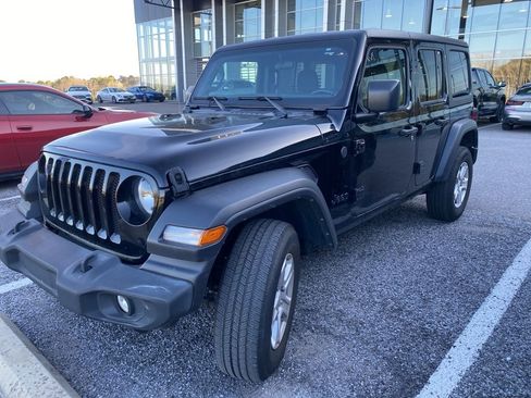 Used 2022 Jeep Wrangler Unlimited Sport S image 1