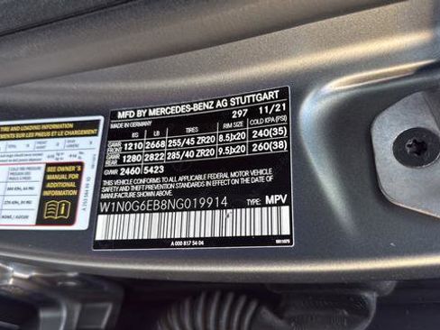 Used 2022 Mercedes-Benz GLC 43 AMG 4MATIC image 32