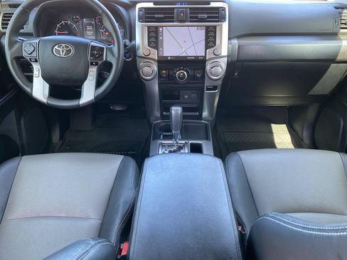 Used 2021 Toyota 4Runner SR5 Premium w/ Moonroof Package RWD image 23