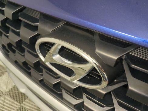 Certified 2023 Hyundai Santa Fe SEL w/ Cargo Package FWD image 13