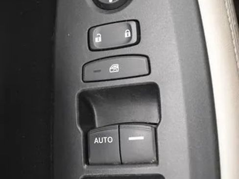 Used 2024 Honda HR-V LX image 21