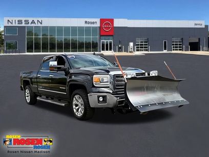 Used 2015 GMC Sierra 1500 SLT w/ SLT Crew Cab Value Package