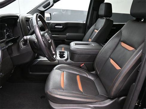 Used 2022 GMC Sierra 1500 AT4 w/ AT4 Premium Package image 10
