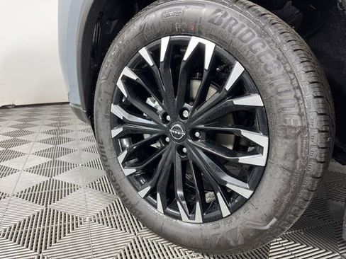 New 2026 Nissan Rogue SV image 12