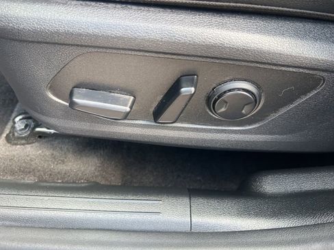 Used 2023 Kia Sportage EX image 49