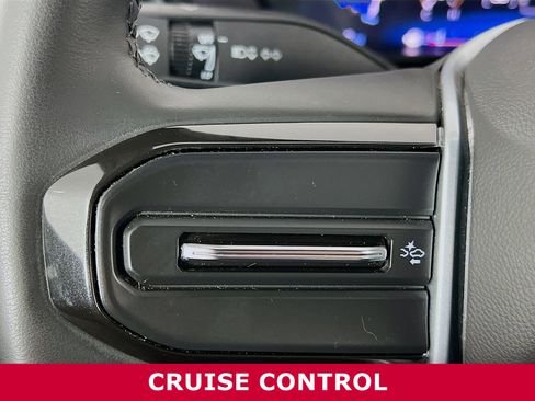 Certified 2024 Chevrolet Colorado LT image 14