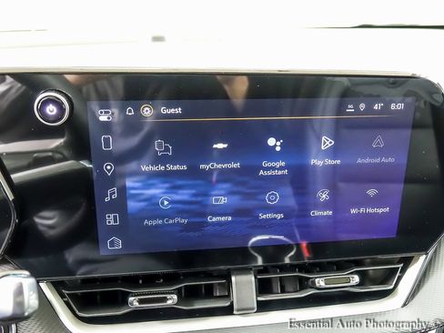 New 2026 Chevrolet Equinox LT w/ Convenience Package II image 14