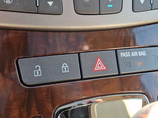Used 2010 Buick LaCrosse CXS FWD image 22