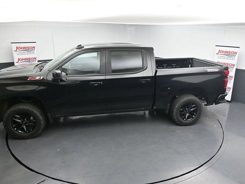 Used 2021 Chevrolet Silverado 1500 LT Trail Boss w/ Convenience Package II AWD/4WD image 27