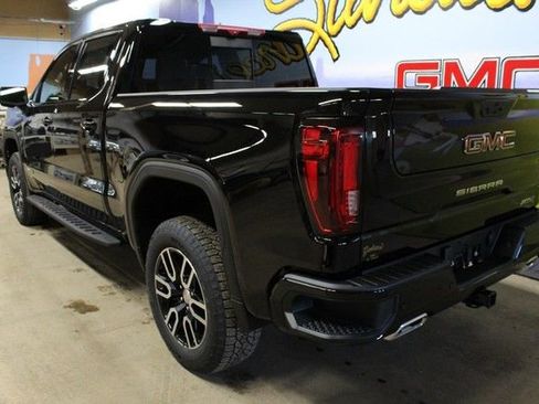 New 2026 GMC Sierra 1500 AT4 w/ AT4 Premium Package image 7