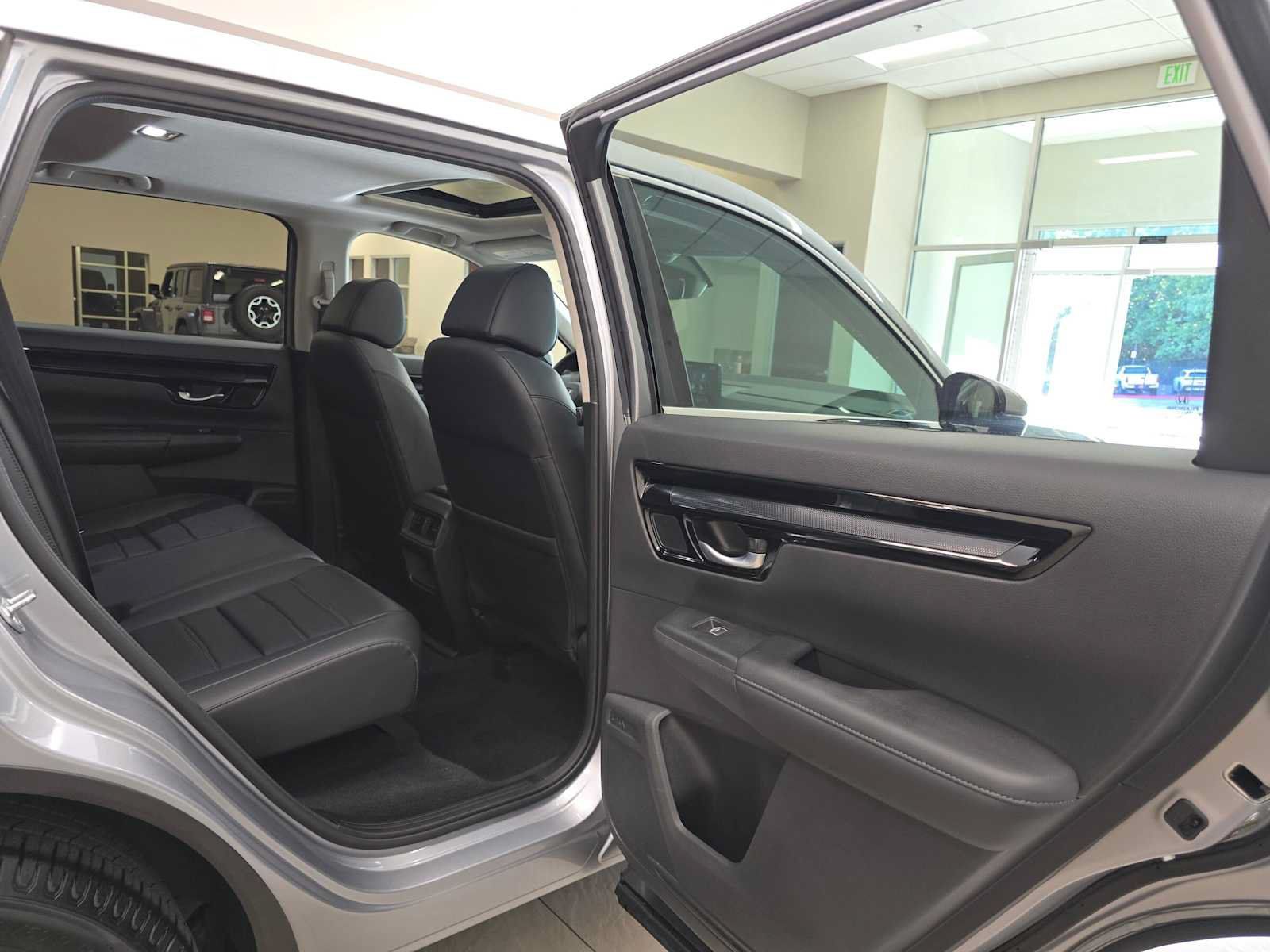Used 2023 Honda CR-V EX-L image 28