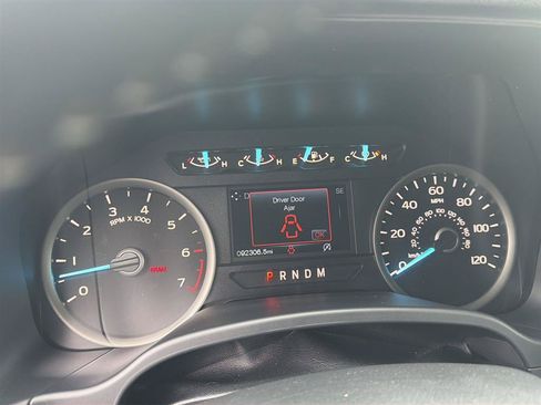 Used 2019 Ford F150 XLT w/ Equipment Group 302A Luxury AWD/4WD image 8