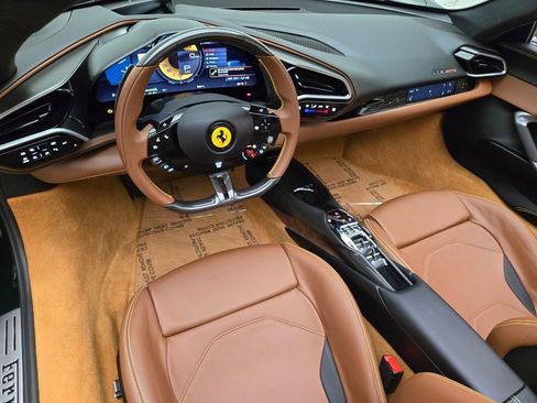 Used 2024 Ferrari 296 GTS RWD image 19