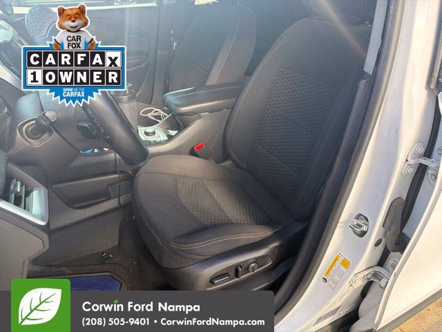 Used 2021 GMC Terrain SLE w/ Driver Convenience Package AWD/4WD image 13
