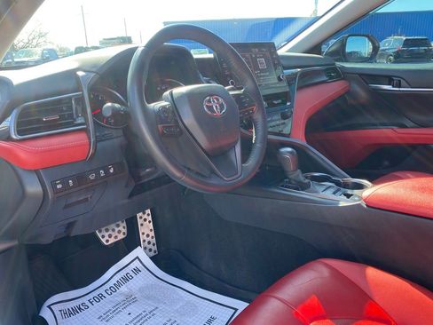 Used 2023 Toyota Camry XSE image 8