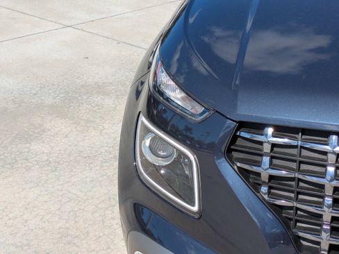 Used 2021 Hyundai Venue w/ Cargo Package image 7