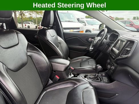 Used 2020 Jeep Cherokee Latitude Plus AWD/4WD image 44