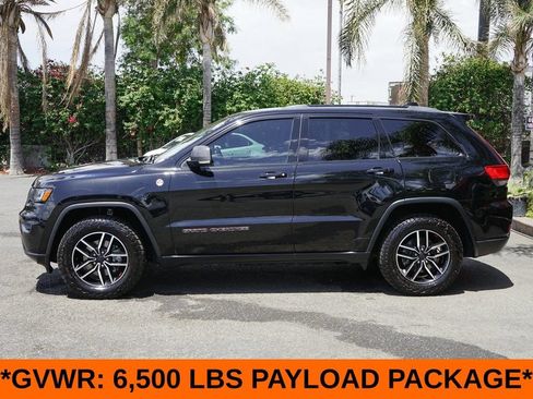 Used 2020 Jeep Grand Cherokee Trailhawk AWD/4WD image 5
