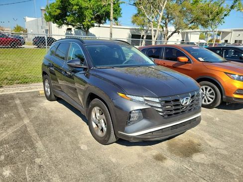 Used 2023 Hyundai Tucson SEL image 1