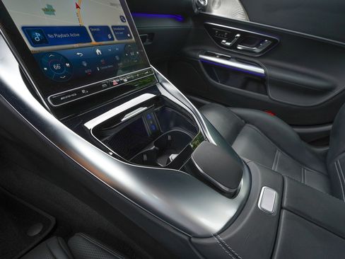 Used 2026 Mercedes-Benz AMG GT 43 image 19