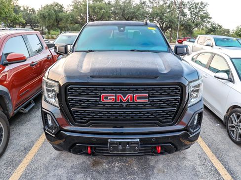 Used 2019 GMC Sierra 1500 AT4 w/ Off Road Performance Package AWD/4WD image 5