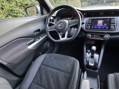 Used 2020 Nissan Kicks SV w/ Exterior Package image 26